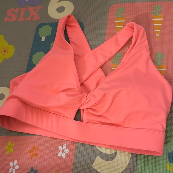 Fabletics Other - Fabletics oasis twist sports bra size 3x